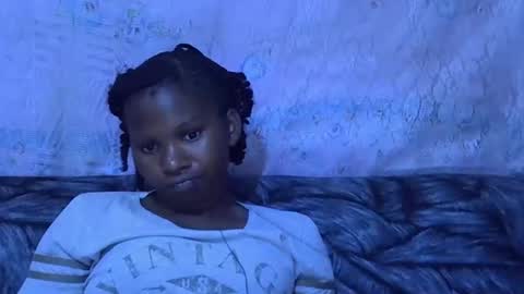 momsdoll online show from February 3, 6:22 am