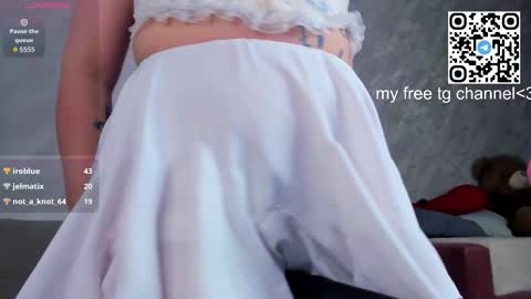 mon1ca_jones online show from October 1, 6:07 am