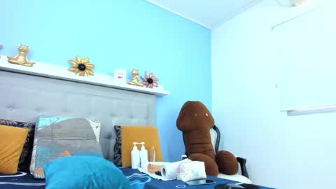 paola online show from November 7, 2:55 pm