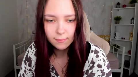 Monica online show from April 18, 5:54 am