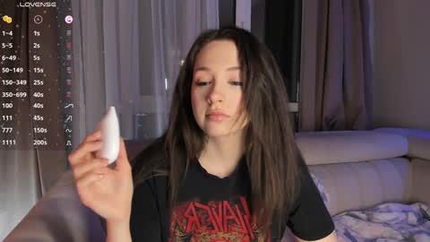 Monica online show from February 3, 3:49 pm