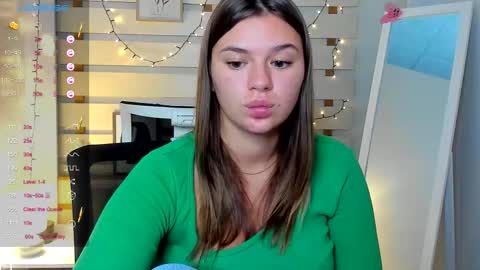 Monika online show from October 3, 2:44 pm