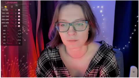 Snapshot of moon__girl chatting on March 7, 6:54 pm Roxy online show from March 7, 6:54 pm