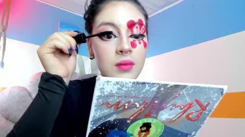 Winy online show from October 31, 12:42 pm