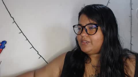 Moralito8a online show from May 2, 10:13 pm