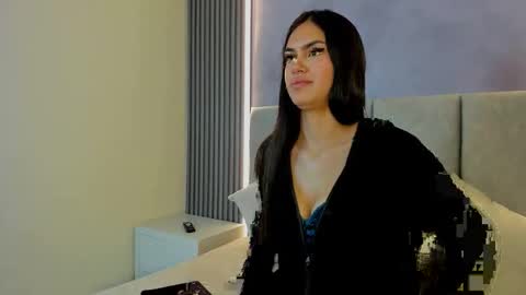 Morgan Aura online show from June 2, 1:01 pm