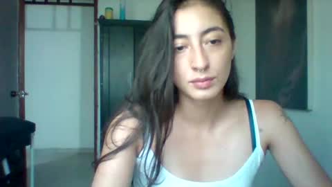 moritha2397 online show from December 3, 10:01 pm