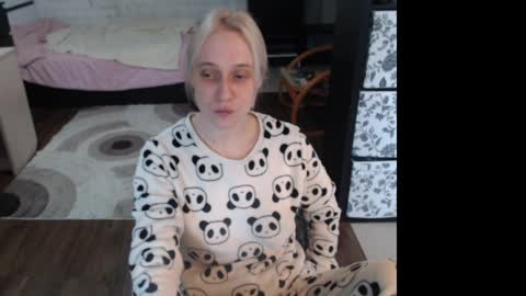 Sasha online show from April 5, 12:04 pm