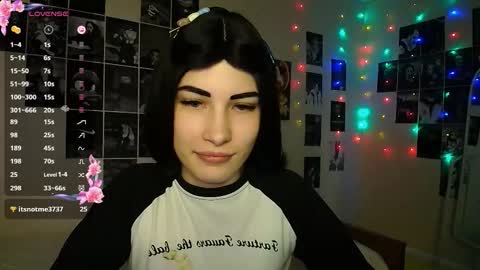 Noora Saetr online show from October 23, 12:16 am