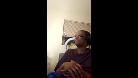 msmechocolate online show from March 28, 1:27 am