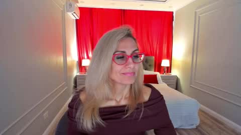 Diana online show from April 16, 11:32 am