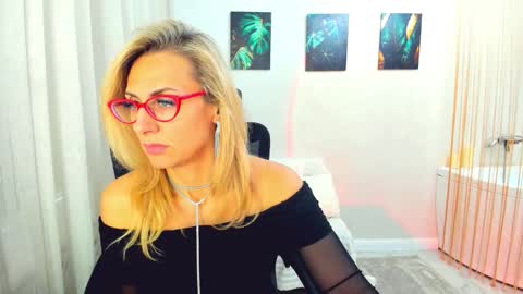 Diana online show from March 23, 11:49 am