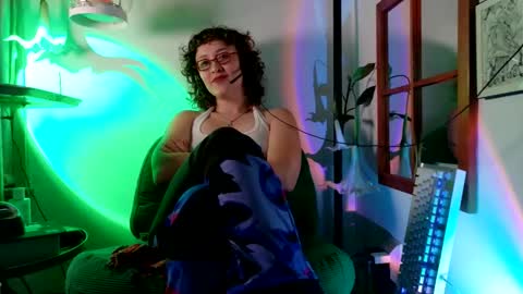 Mx. Anouk Divine online show from May 15, 10:45 pm