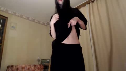 JIN online show from December 13, 7:43 pm