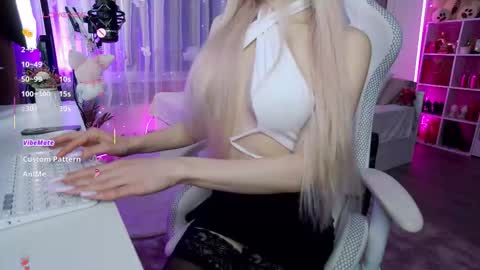 Poli online show from October 29, 8:22 pm