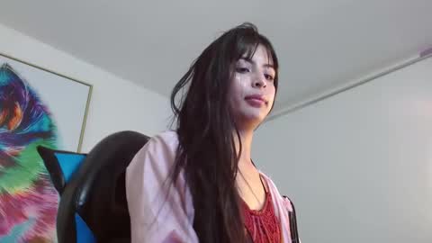 Snapshot of mylu_11 chatting on September 27, 1:40 pm Milu 3 online show from September 27, 1:40 pm