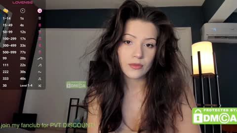 hey its Mel online show from December 30, 9:48 am