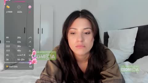 hey its Mel online show from October 22, 1:38 pm