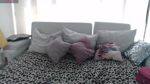 Myrna Sessions online show from October 23, 2:45 pm