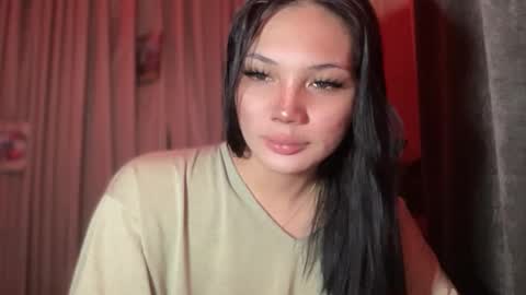 UR GIRL NEXTDOOR online show from March 16, 4:26 am