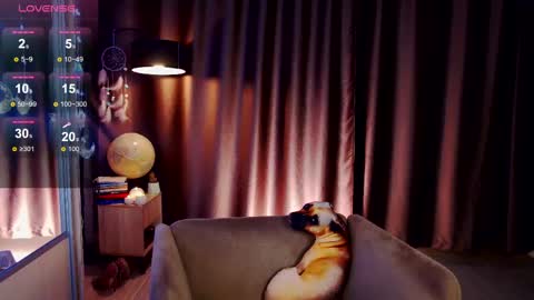 Angeline online show from April 9, 7:52 pm