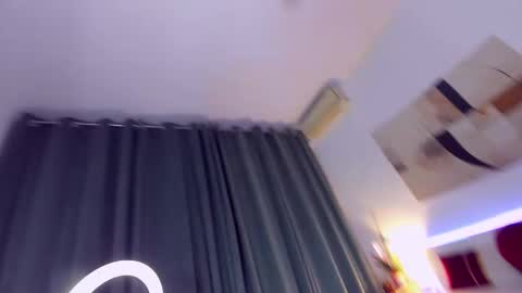 Snapshot of nadeen_ chatting on October 20, 6:33 pm Nadia online show from October 20, 6:33 pm