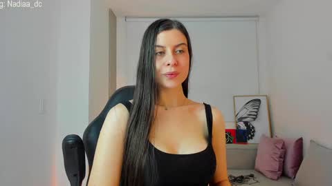 Snapshot of nadia_conner chatting on December 3, 3:29 am Nadia  INST Nadiaa dc online show from December 3, 3:29 am