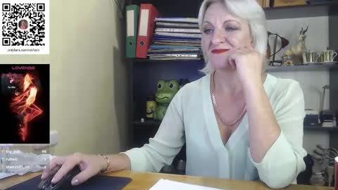 Nadin online show from October 8, 11:42 pm