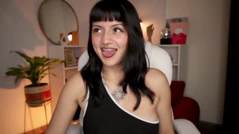 Snapshot of nahiapaws chatting on September 20, 10:52 pm Nahia INDEPENDENT MODEL P online show from September 20, 10:52 pm