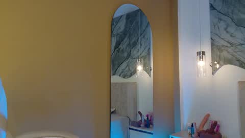 NahomiRoss online show from February 24, 12:59 pm