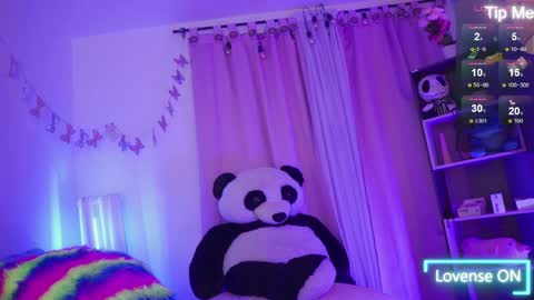 nahomy 2308 online show from April 22, 12:24 pm