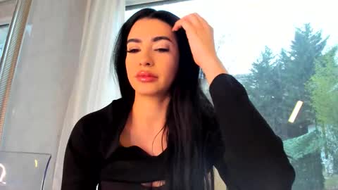 Naila online show from February 1, 7:07 am