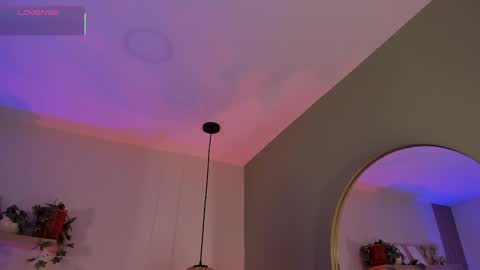 INSTAGRAM  m2221     online show from January 15, 10:43 am