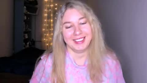 Nancy online show from April 23, 4:20 pm