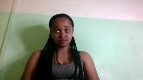 nandrianina416143 online show from June 6, 4:52 am