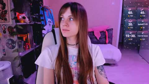 Monday-Friday 12-4 AM and 6-9 AM New York time online show from February 18, 8:26 pm