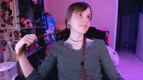 Monday-Friday 12-4 AM and 6-9 AM New York time online show from March 1, 8:10 pm