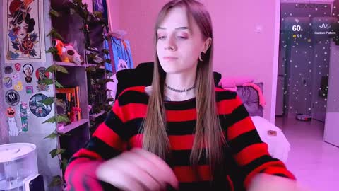 Monday-Friday 12-4 AM and 6-9 AM New York time online show from January 21, 8:43 pm