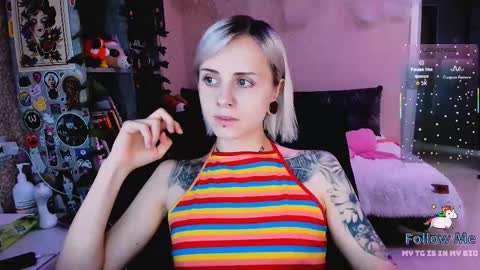 Monday-Friday 12-4 AM and 6-9 AM New York time online show from November 21, 9:28 pm