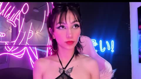 naomiharuno online show from December 9, 6:34 am