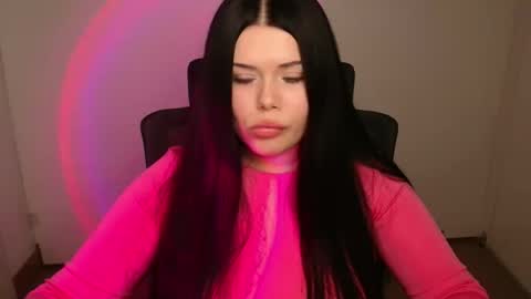 Naomi online show from October 23, 6:47 pm