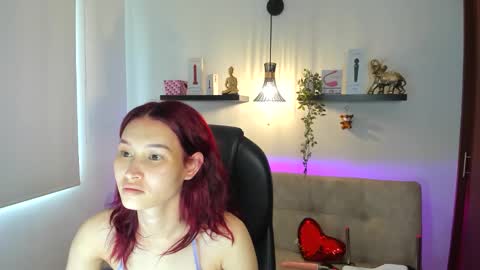 Naomy Stanley online show from April 12, 4:21 pm