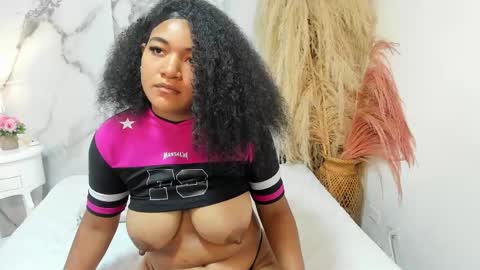naomyduff online show from April 30, 8:57 pm