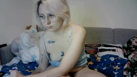 NaozuQAce online show from December 3, 3:33 pm