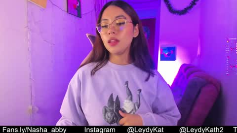 Snapshot of nasha_abby chatting on December 19, 12:56 am Call me Nasha online show from December 19, 12:56 am