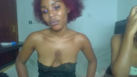nasty_divah online show from April 25, 1:41 pm
