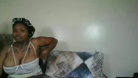Snapshot of nasty_paula chatting on September 24, 1:26 am Paula online show from September 24, 1:26 am