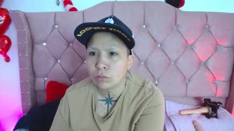 nat_evans8 online show from March 20, 4:28 am