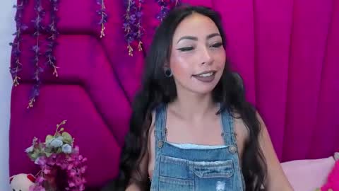 natalia pinkk online show from June 3, 3:51 am