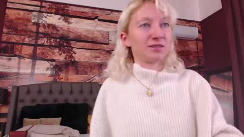 Natalie online show from January 12, 11:59 am